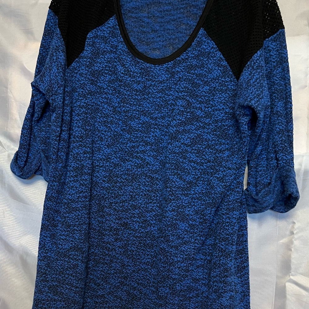 Blouse - Picture 12 of 16